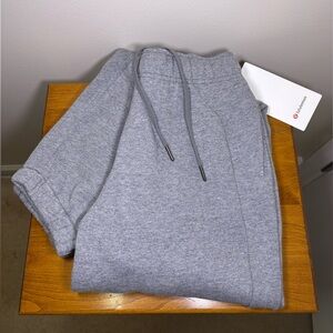 lululemon Scuba Mid-Rise Oversized Jogger (XS / Regular Length) - Grey